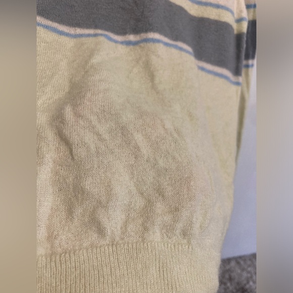 Club Monaco cashmere sweater - Picture 4 of 4